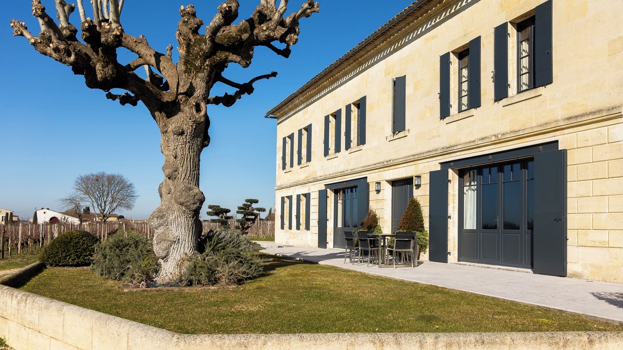 Photo of Patio Balcony in Saint-Emilion