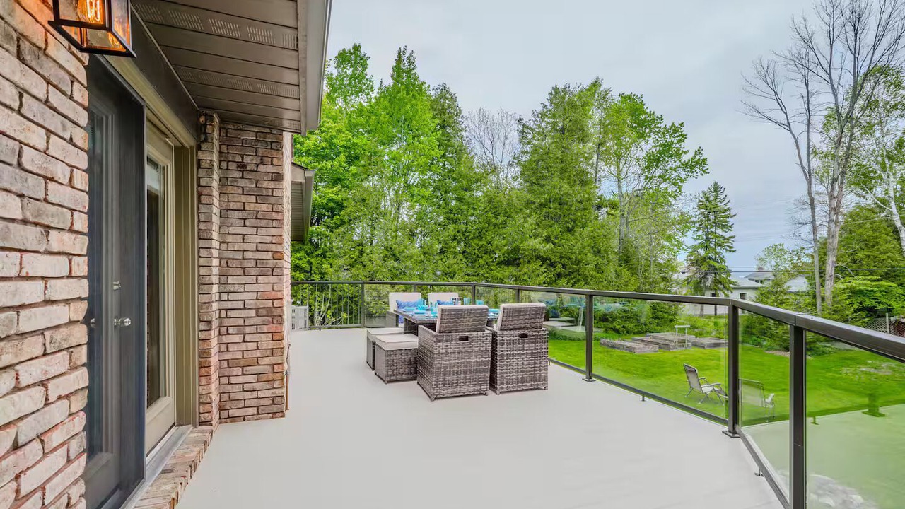 Photo of Patio Balcony in Georgian Bluffs