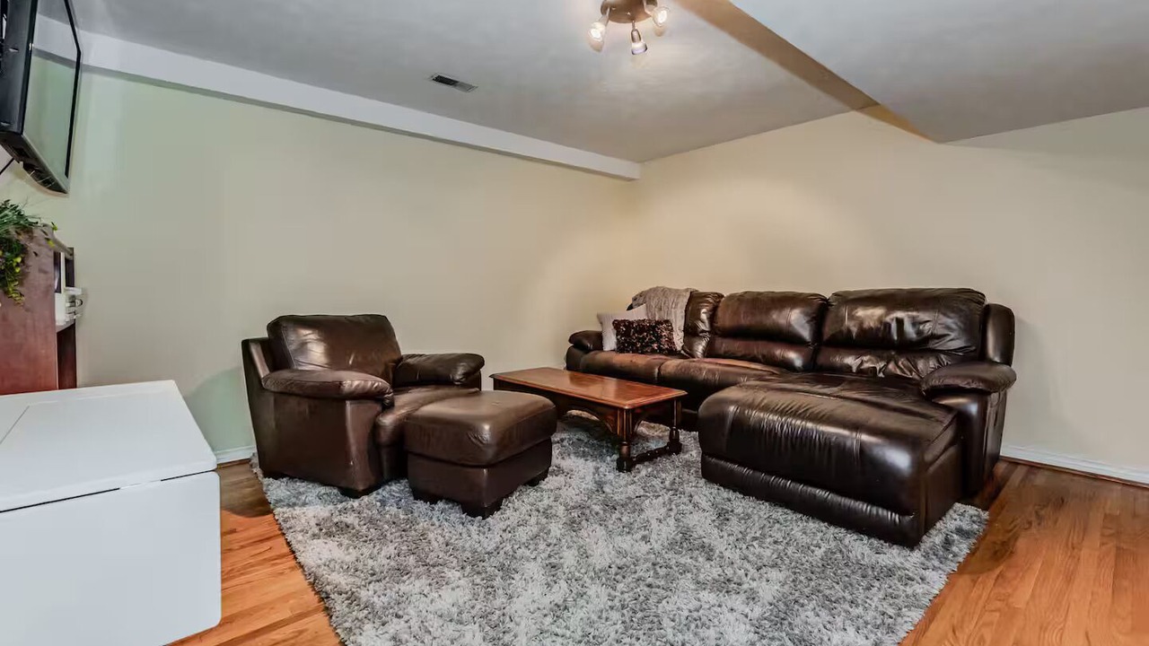 Photo of Livingroom in Georgian Bluffs