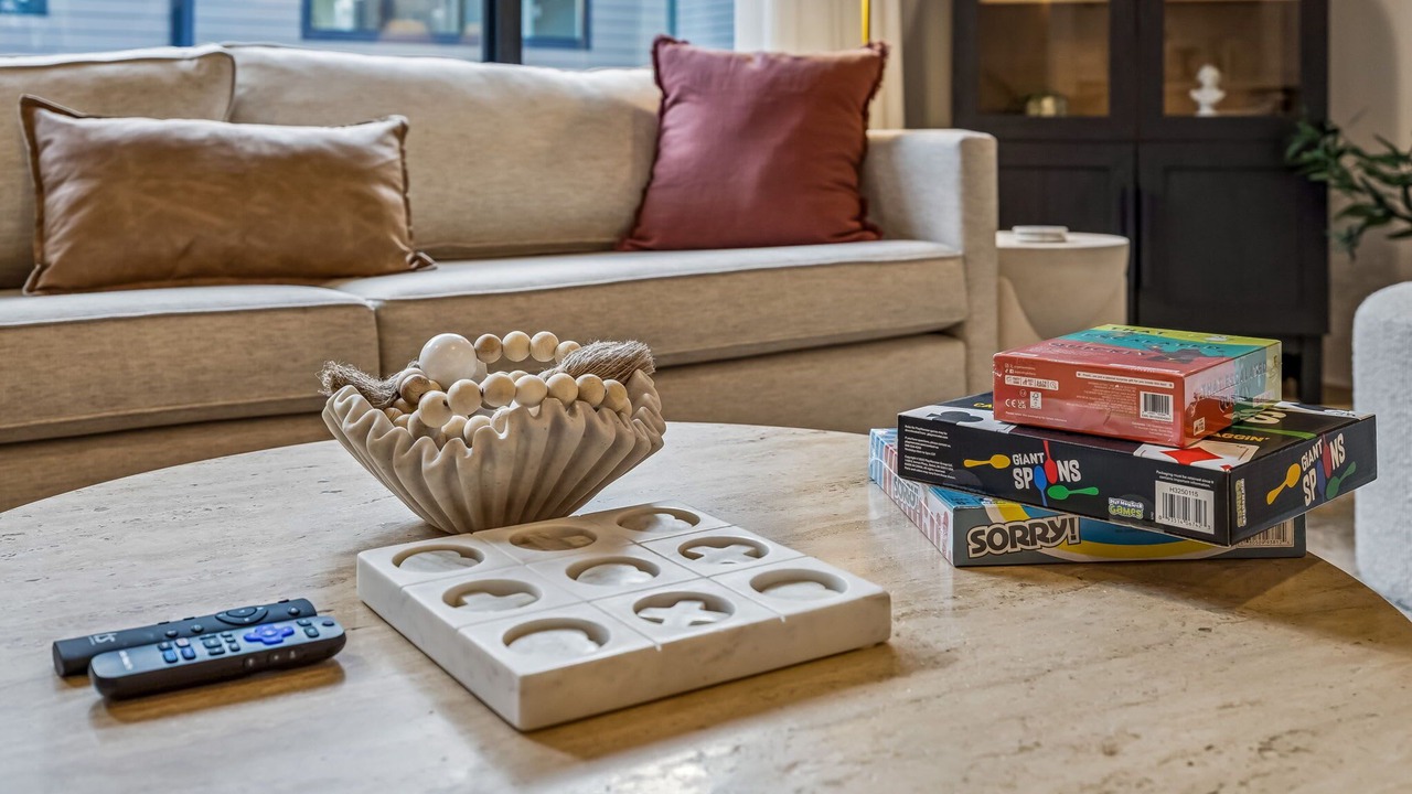 Photo of Livingroom in Hurwood Heights