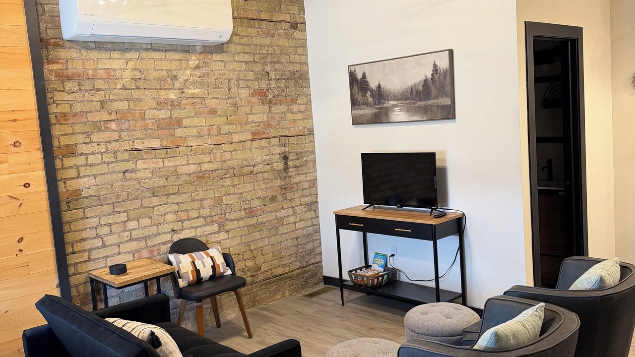 Photo of Livingroom in Iron Mountain