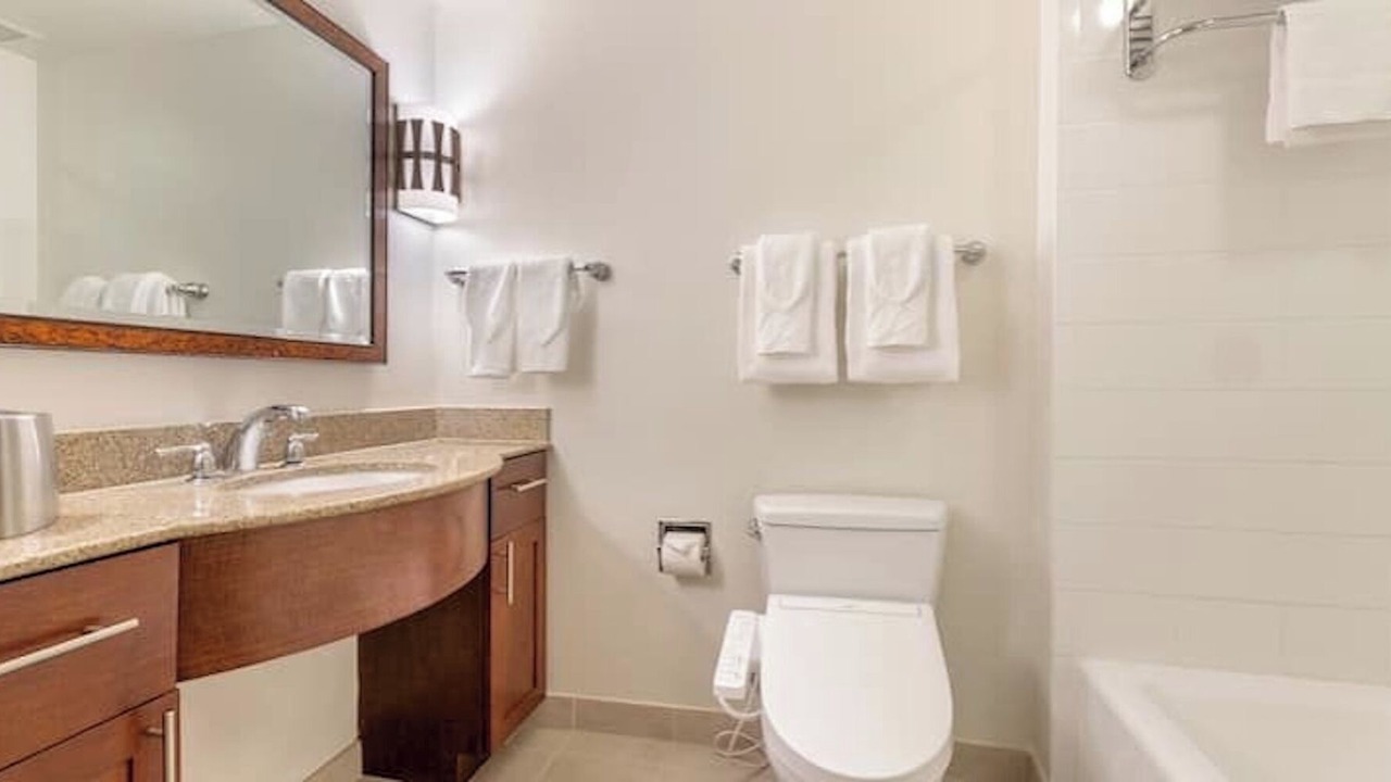 Photo of Bathroom in Waikiki