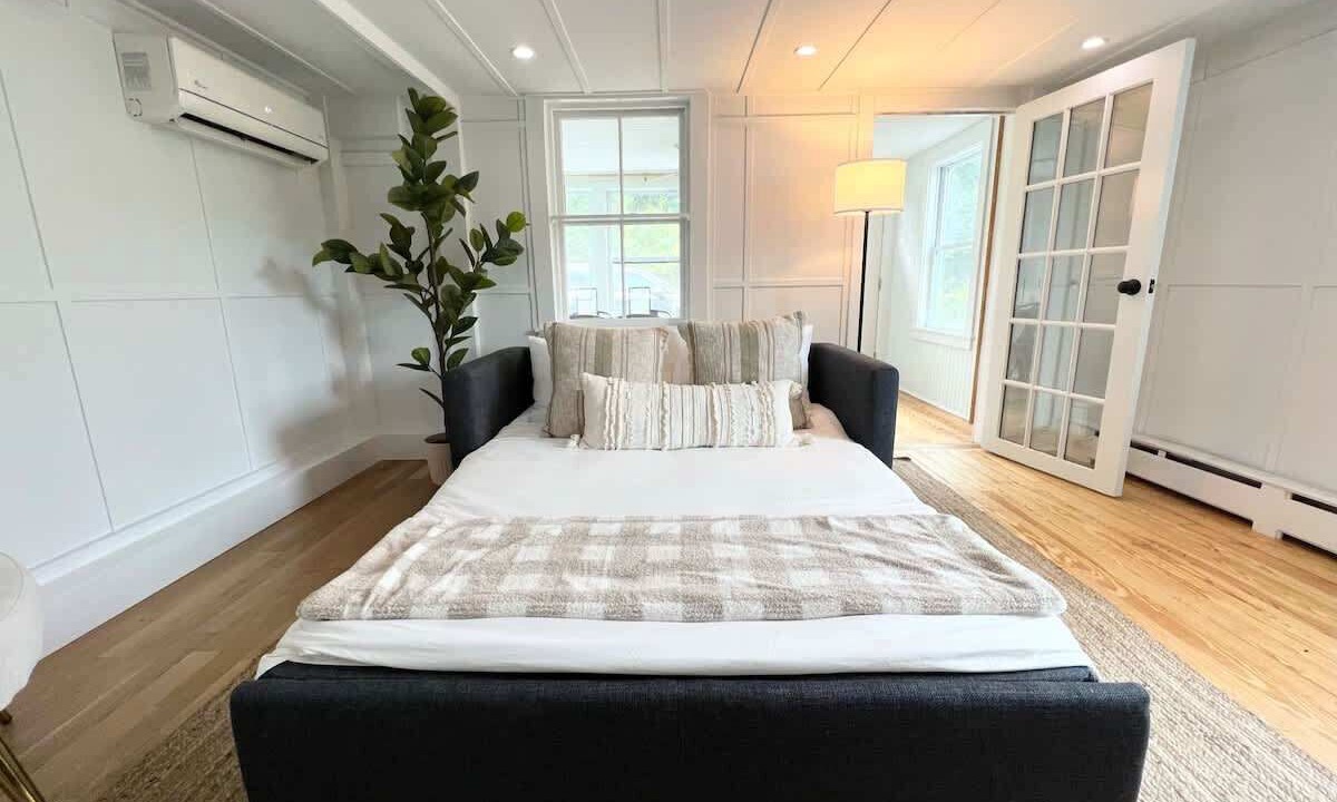 Photo of Bedroom in East Quogue