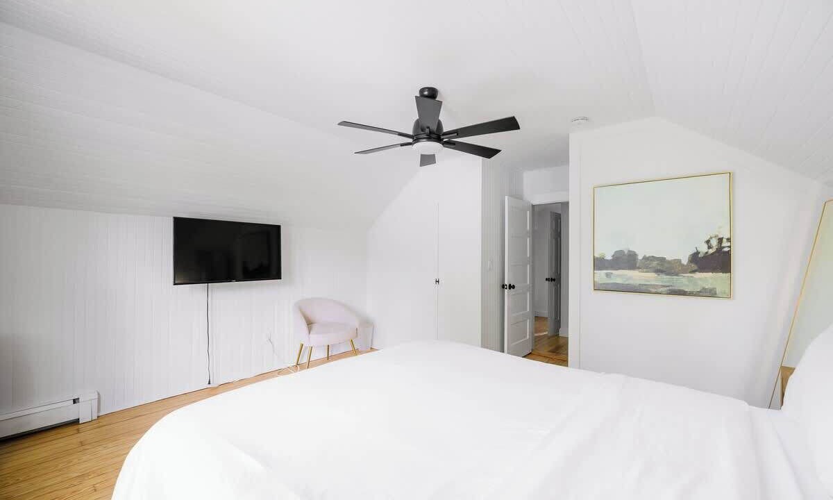 Photo of Bedroom in East Quogue