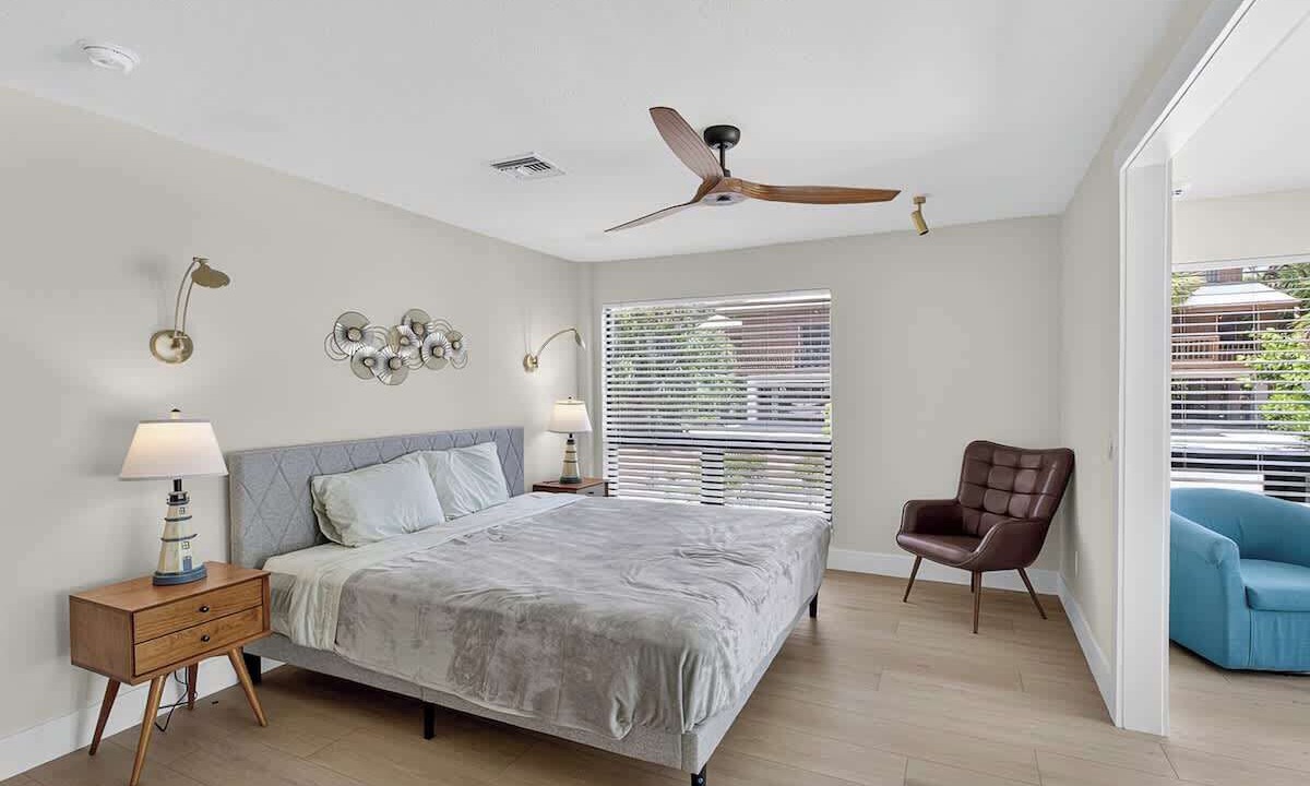 Photo of Bedroom in Bay Isle