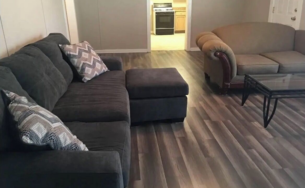 Photo of Livingroom in Sulphur