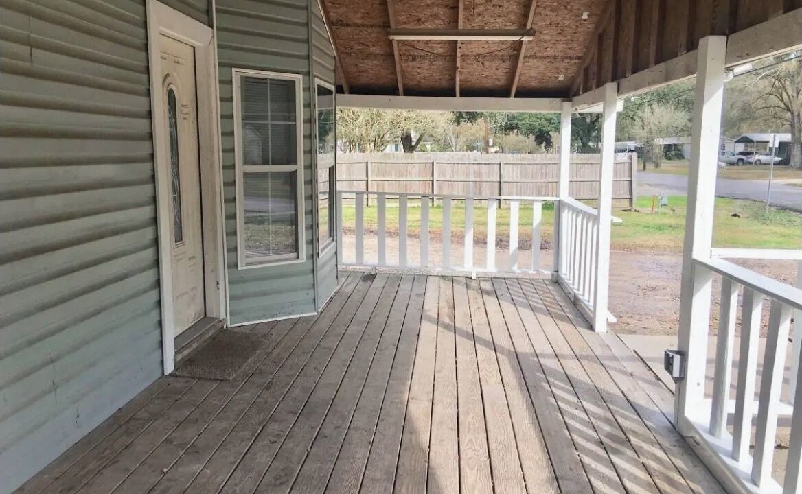 Photo of Patio Balcony in Sulphur