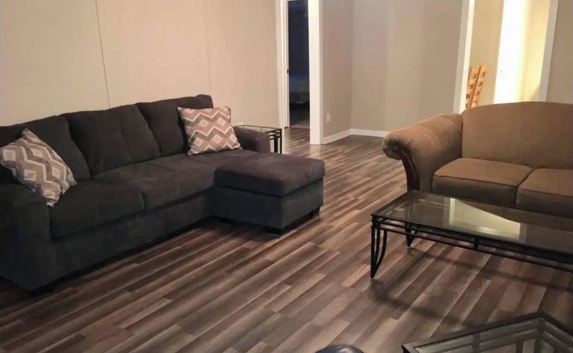 Photo of Livingroom in Sulphur