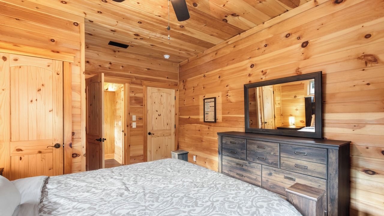 Photo of Bedroom in Perdido Beach