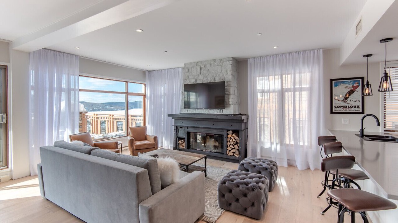 Photo of Livingroom in Mont-Tremblant