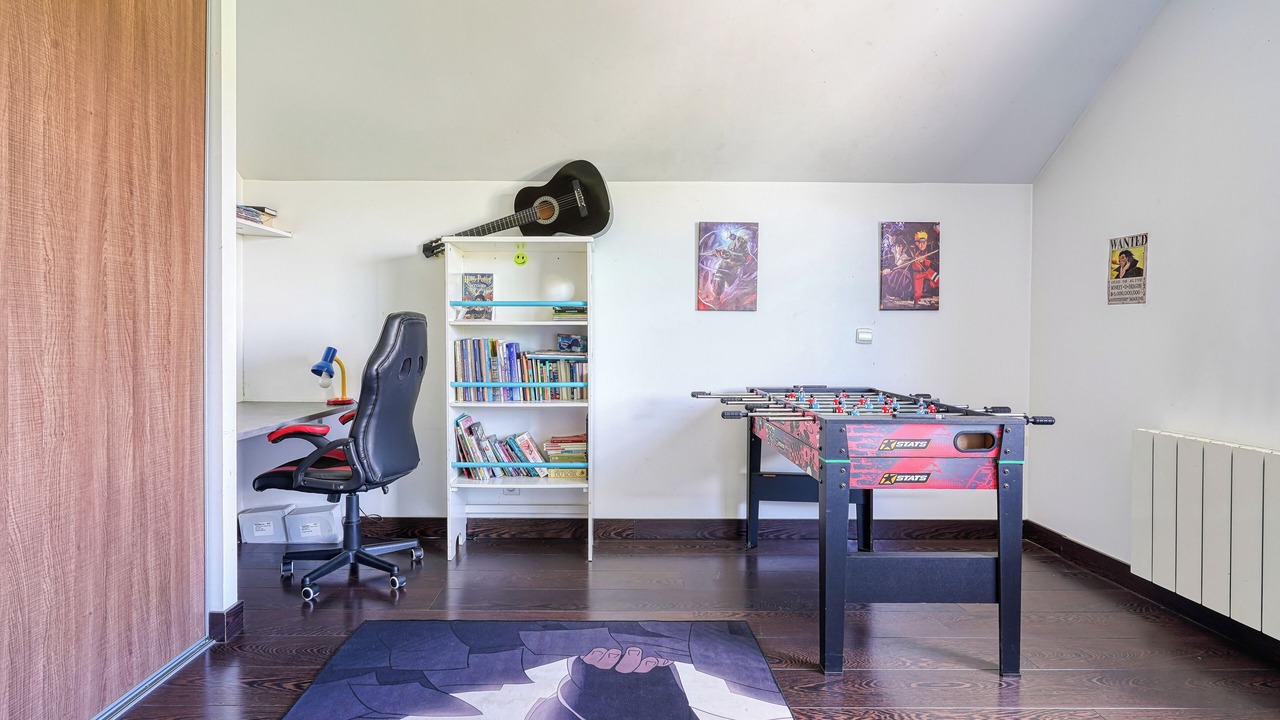 Photo of Bedroom in Gouvernes