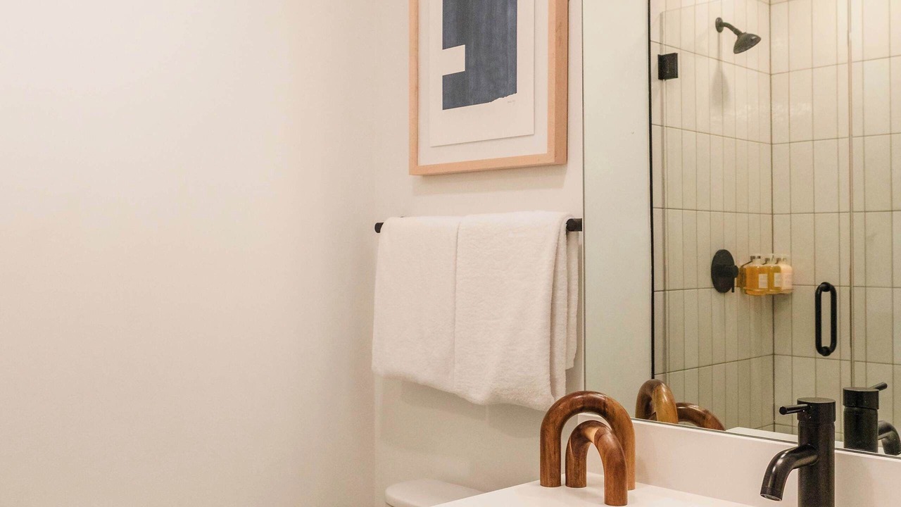 Photo of Bathroom in Near North Side