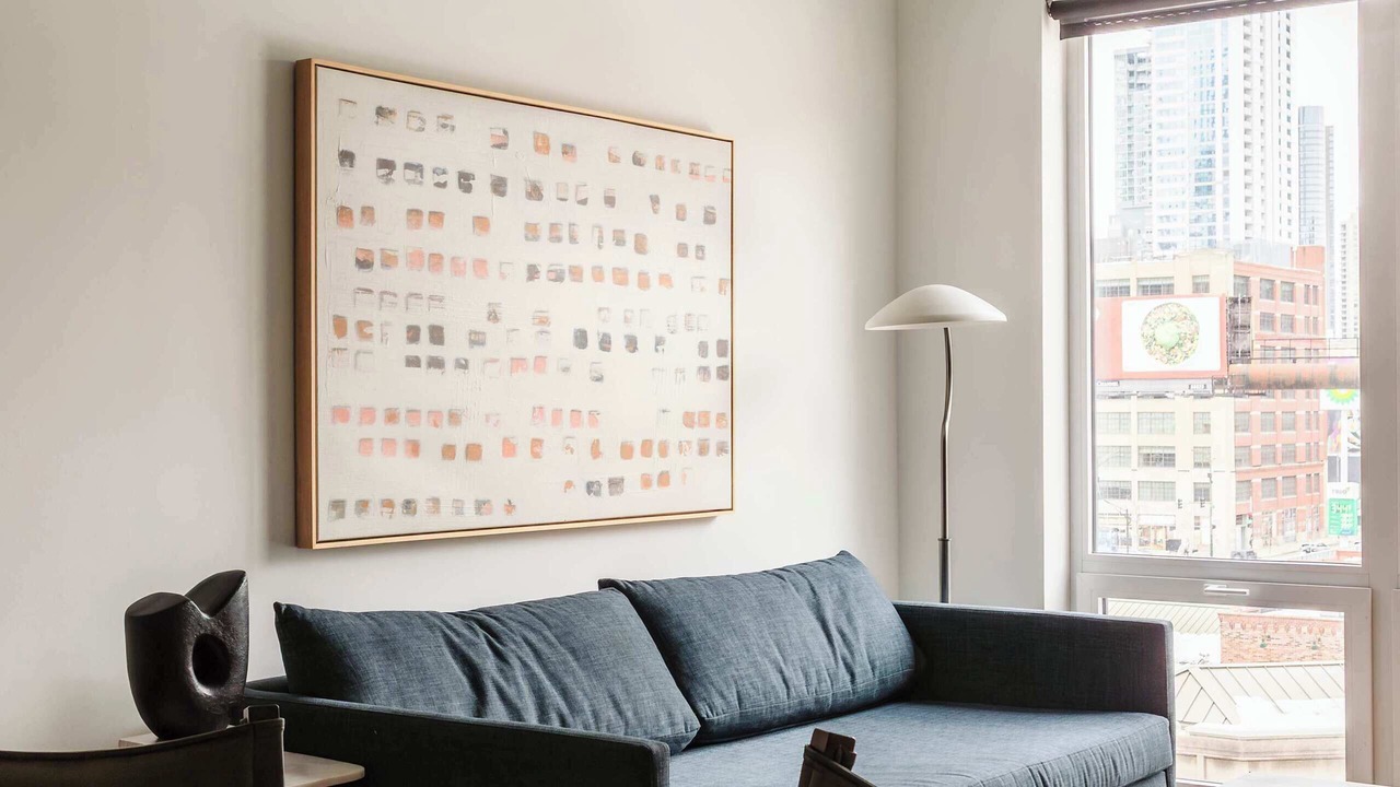 Photo of Livingroom in Near North Side