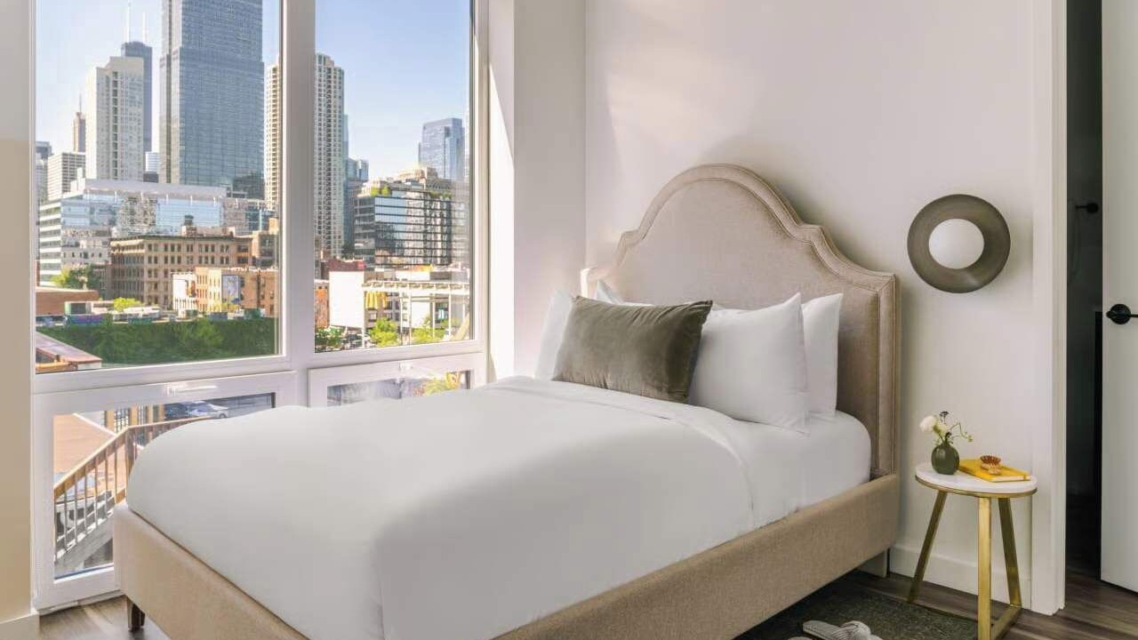Photo of Bedroom in Near North Side
