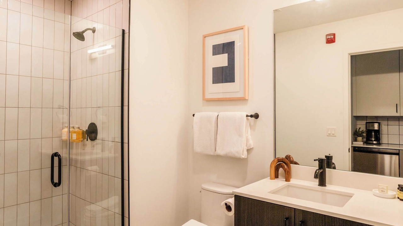 Photo of Bathroom in Near North Side