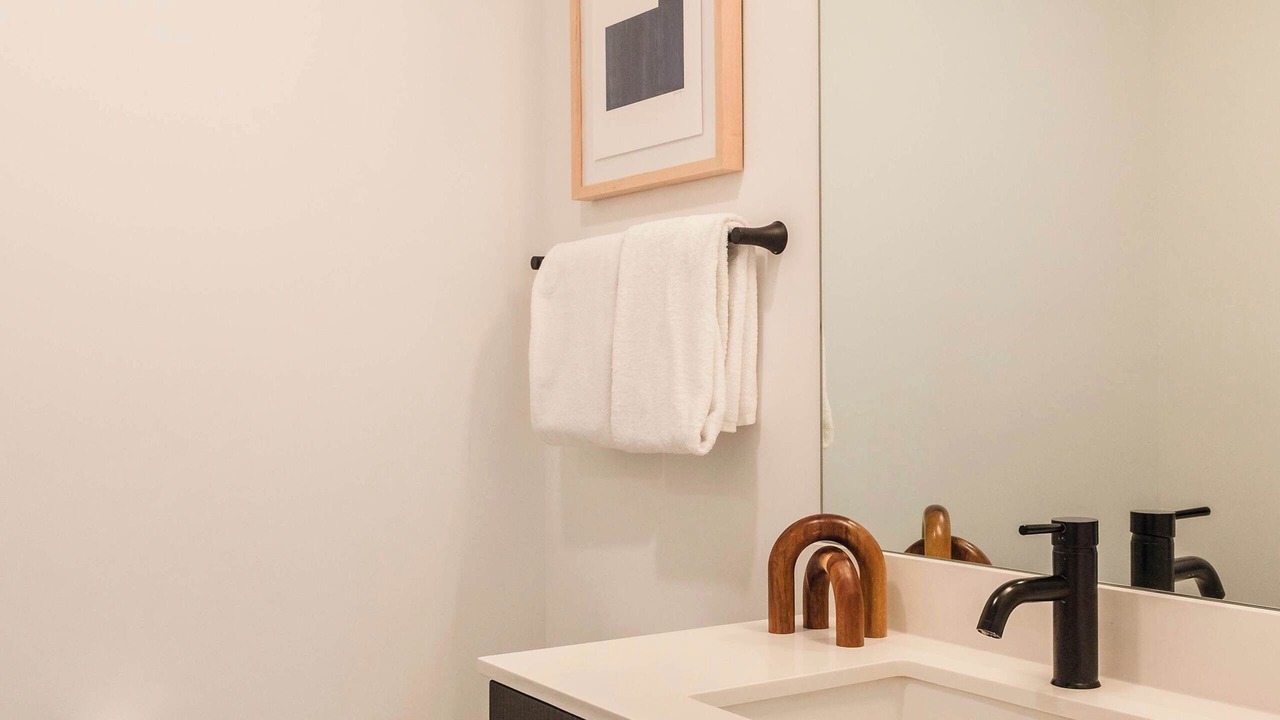Photo of Bathroom in Near North Side