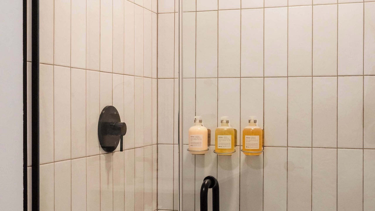 Photo of Bathroom in Near North Side