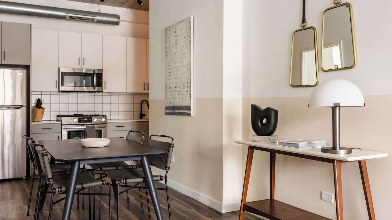 Photo of Kitchen in Near North Side