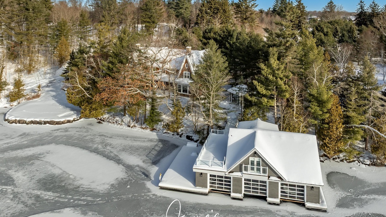 Photo of Others in Port Carling
