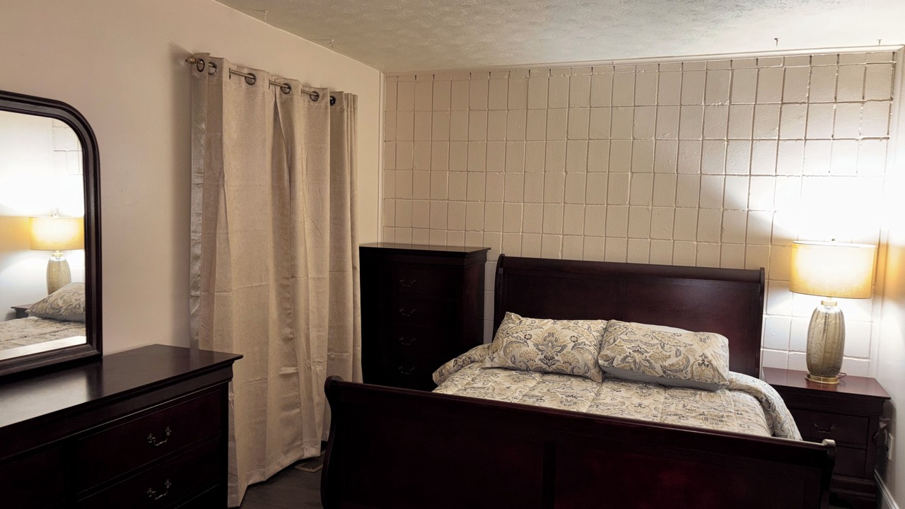 Photo of Bedroom in Dayton