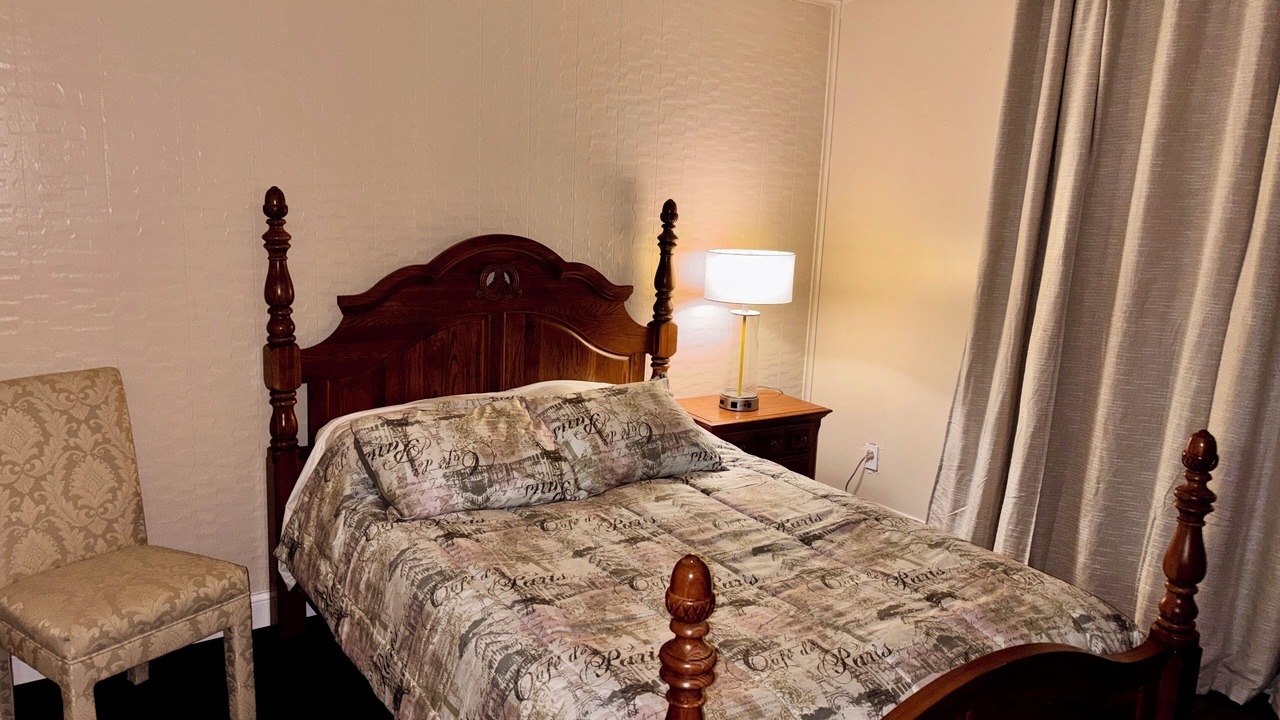 Photo of Bedroom in Dayton