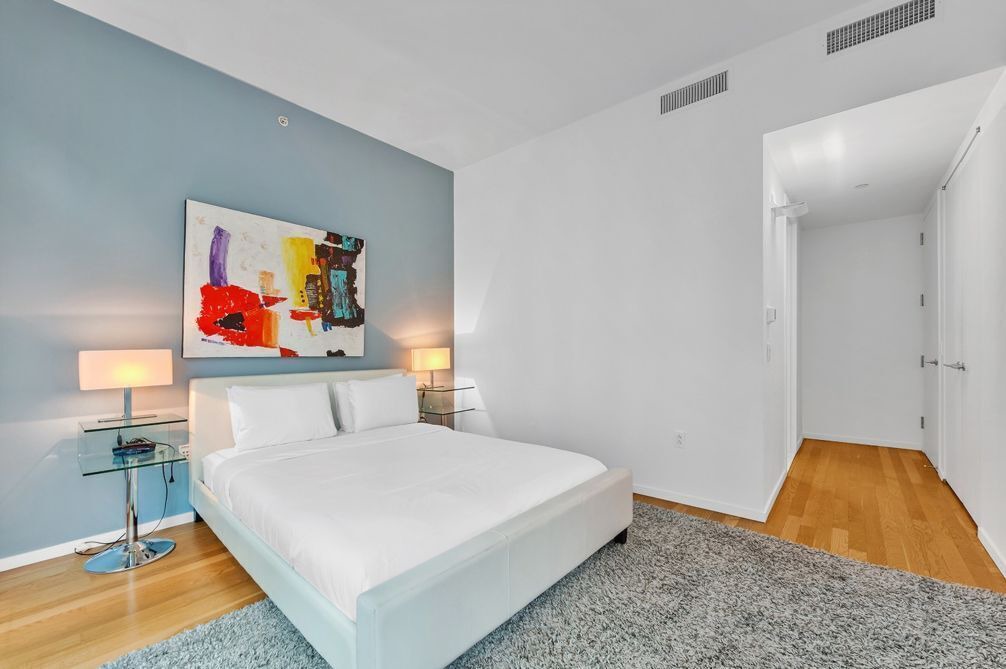 Photo of Others in Central New York City