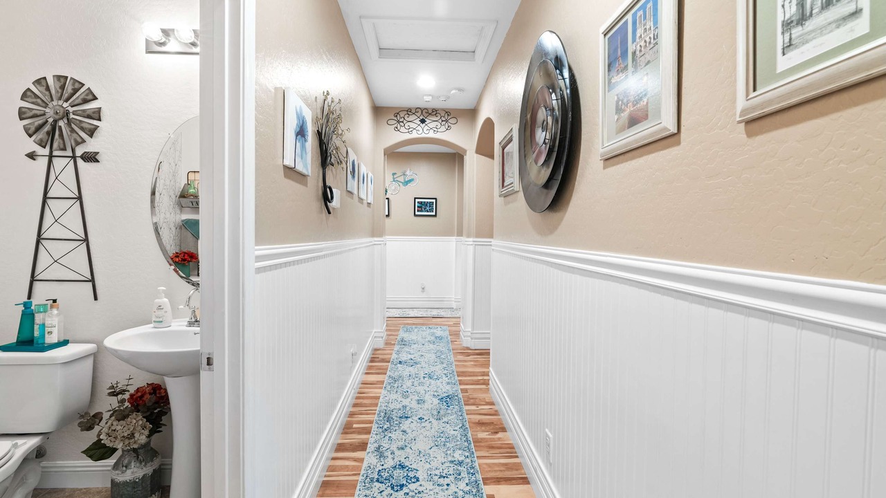Photo of Bathroom in Glenmont Estates