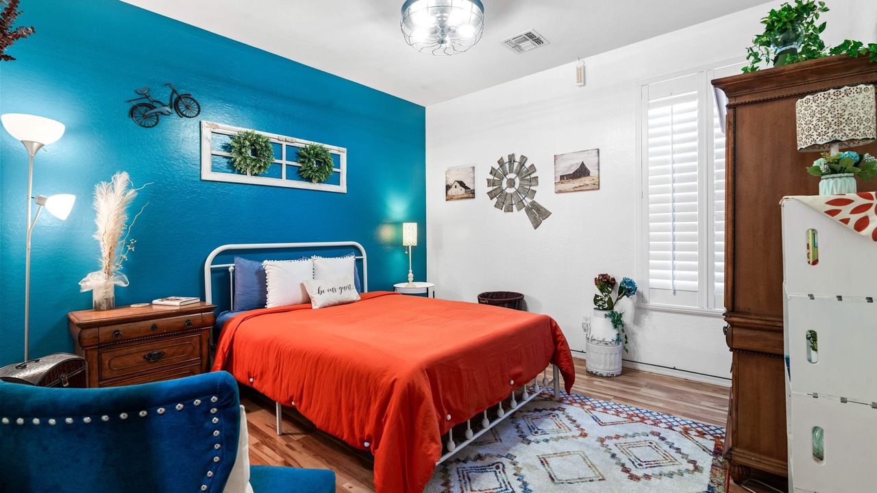 Photo of Bedroom in Glenmont Estates