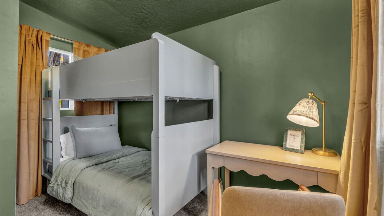 Photo of Bedroom in Ogden