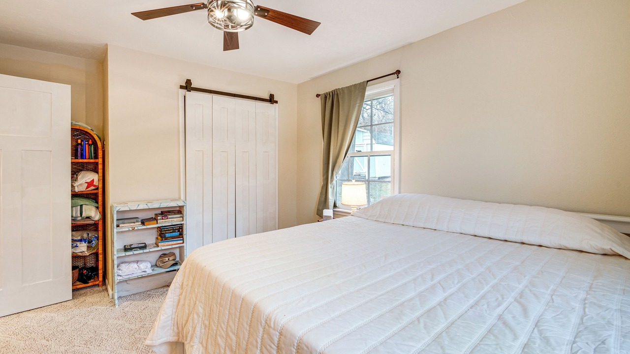 Photo of Bedroom in Stover