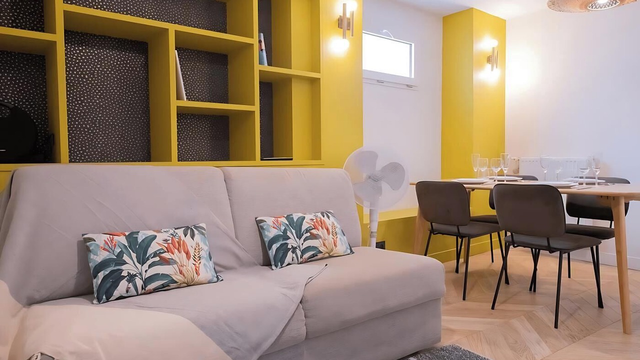 Photo of Livingroom in Quartier de l'Ecole-Militaire
