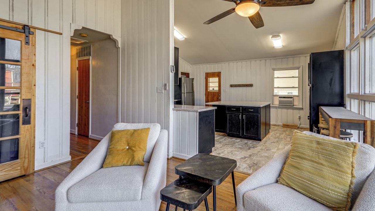 Photo of Livingroom in Havelock