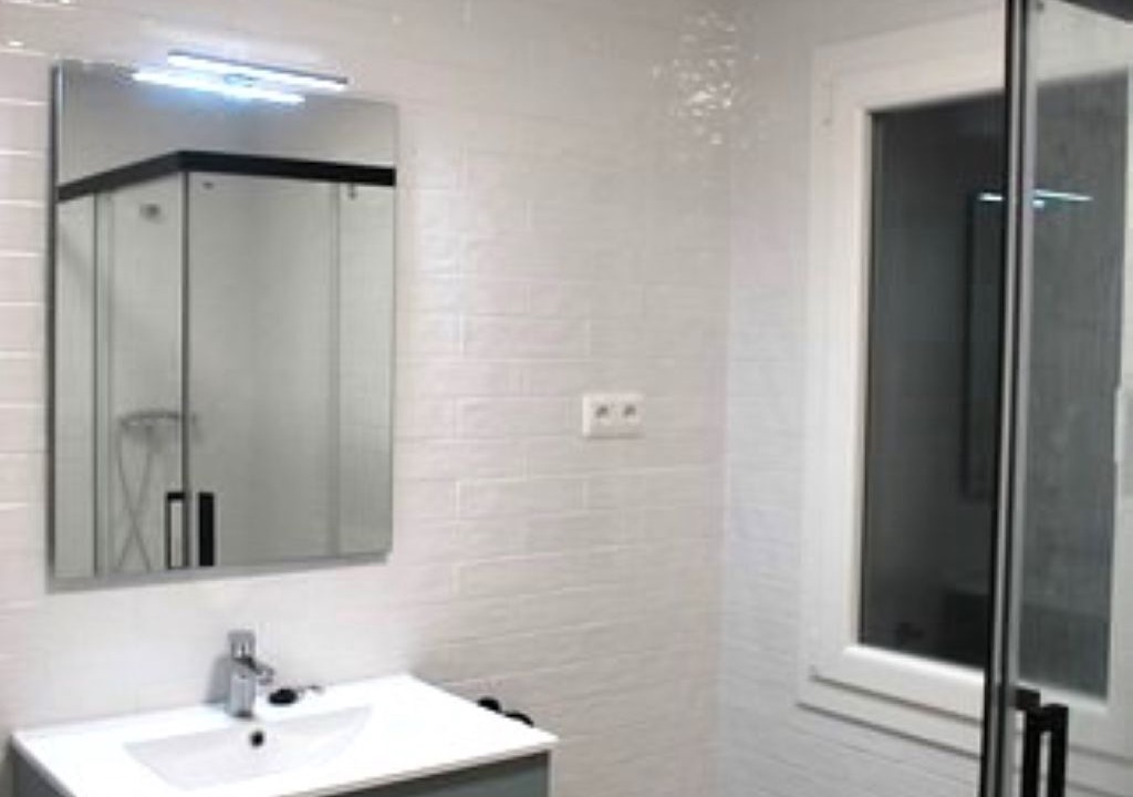 Photo of Bathroom in Calafat