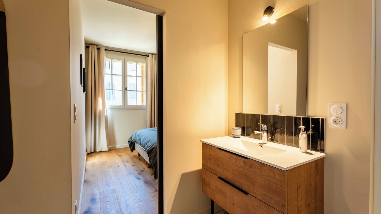 Photo of Bathroom in St.-Remy-de-Provence