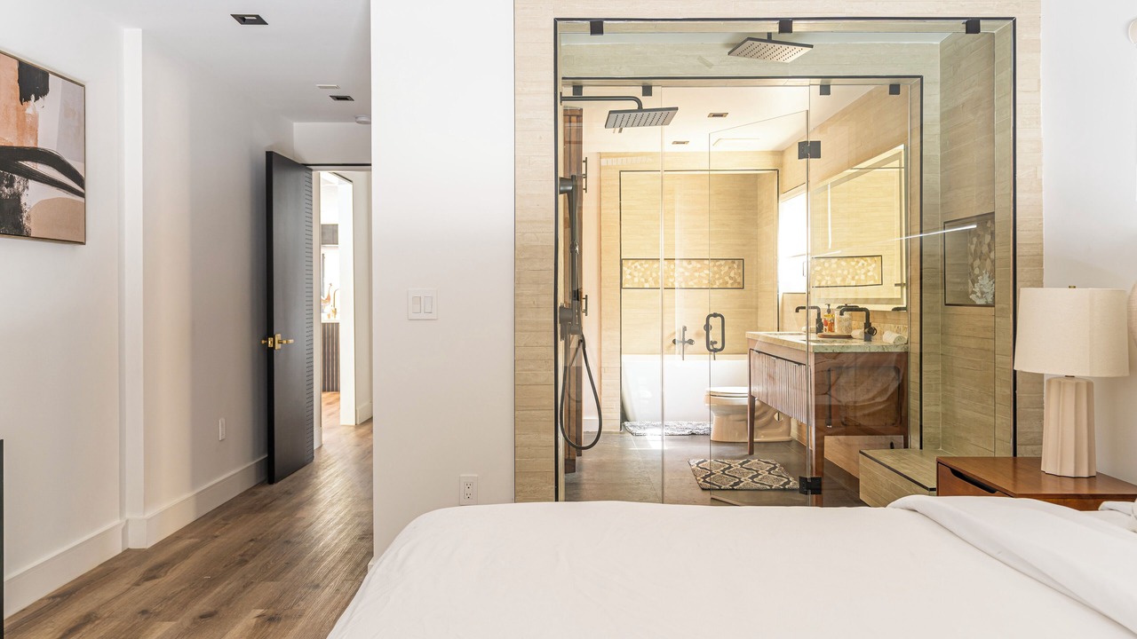 Photo of Bedroom in Sherman Oaks