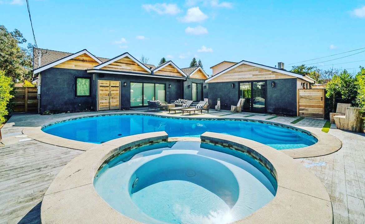 Photo of Outdoor in Sherman Oaks