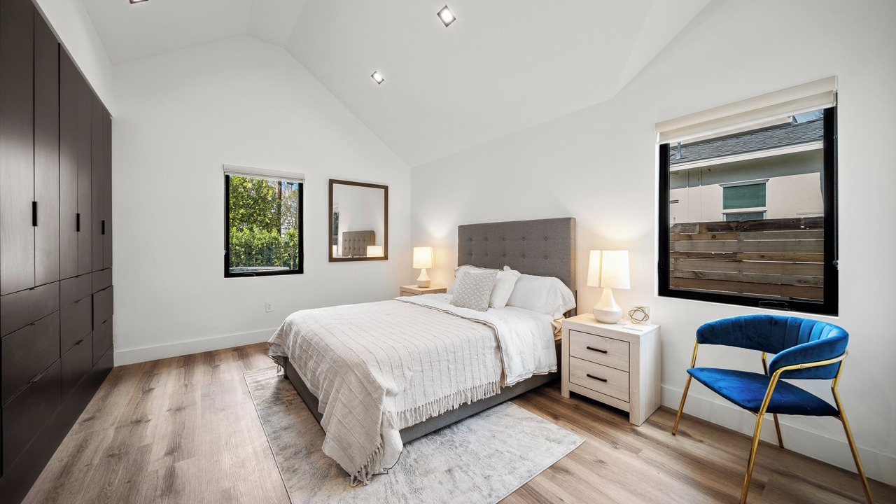 Photo of Bedroom in Sherman Oaks