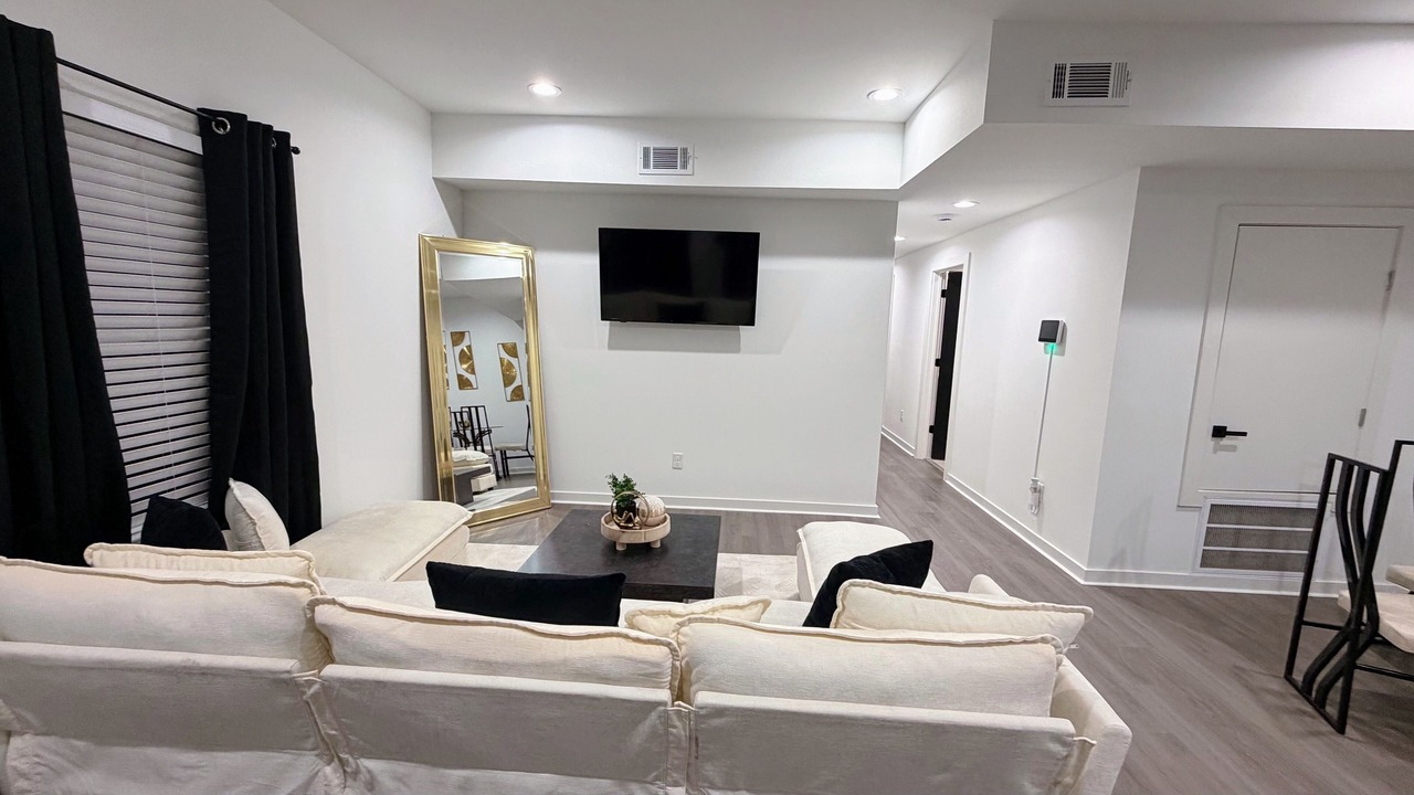 Photo of Livingroom in Houston