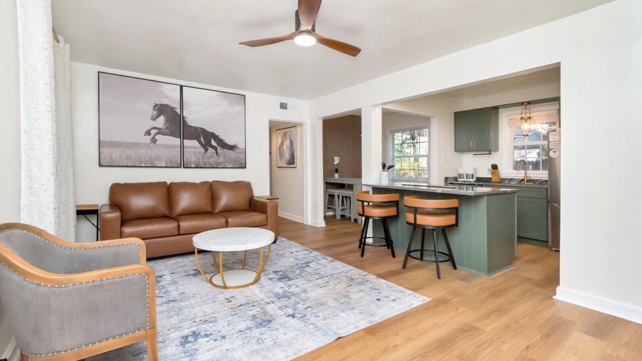 Photo of Livingroom in Mobile