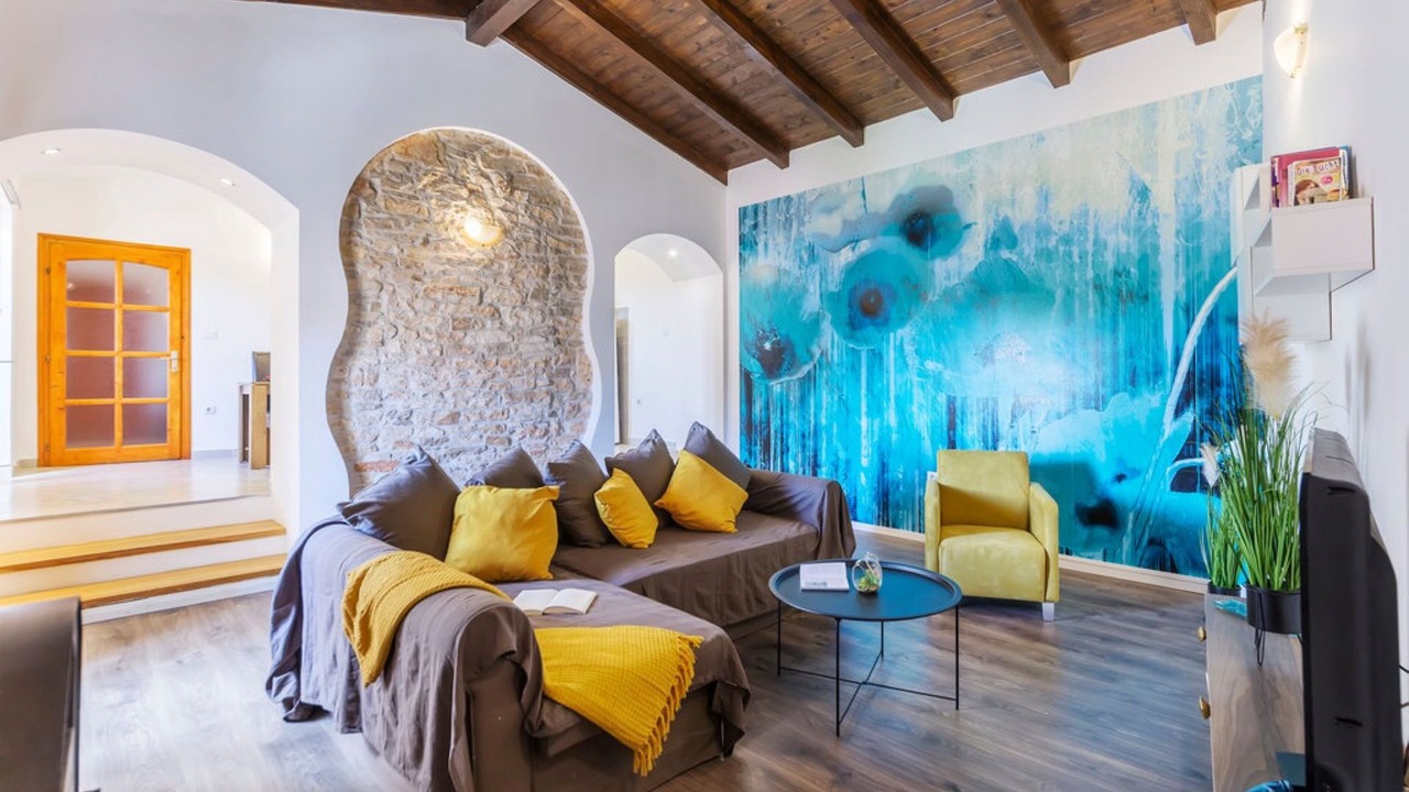 Photo of Livingroom in Gajana