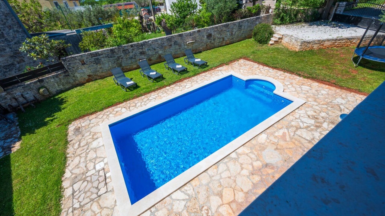 Photo of Outdoor in Gajana