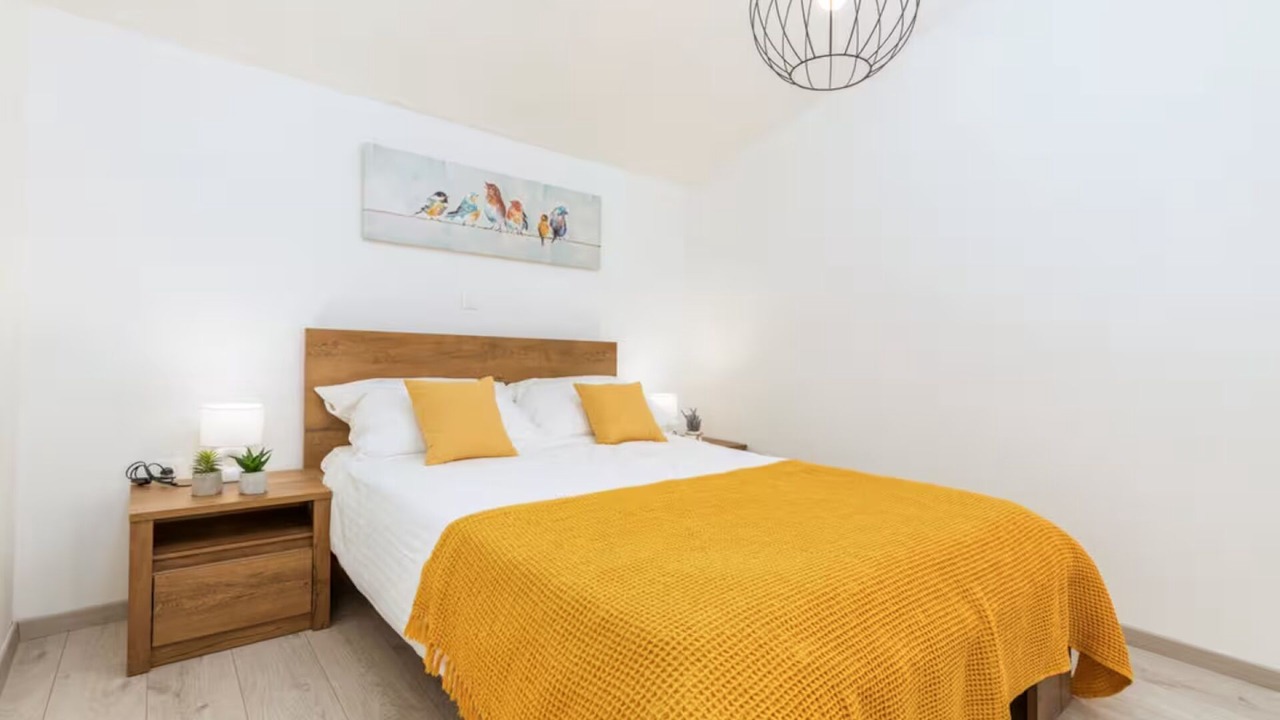 Photo of Bedroom in Gajana