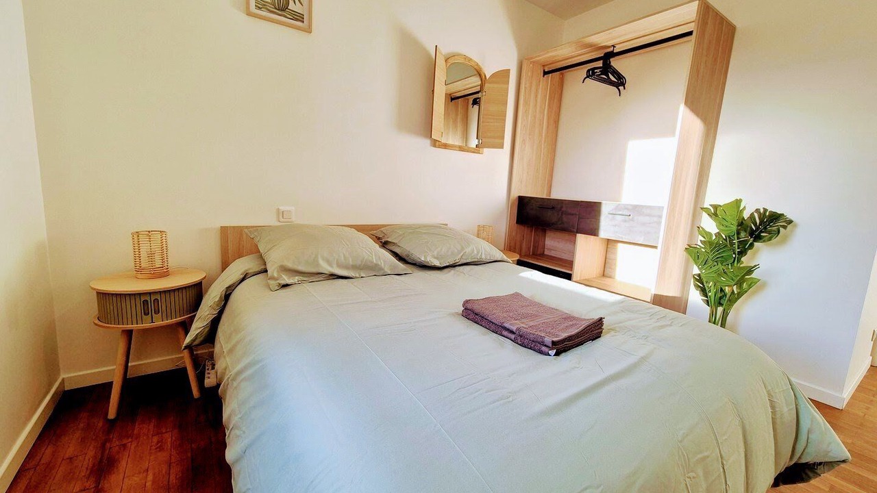 Photo of Bedroom in Saint-Amand-sur-Sevre