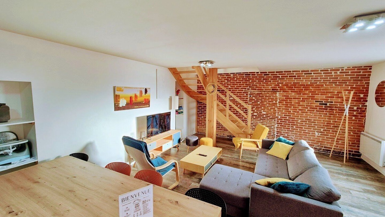 Photo of Livingroom in Saint-Amand-sur-Sevre