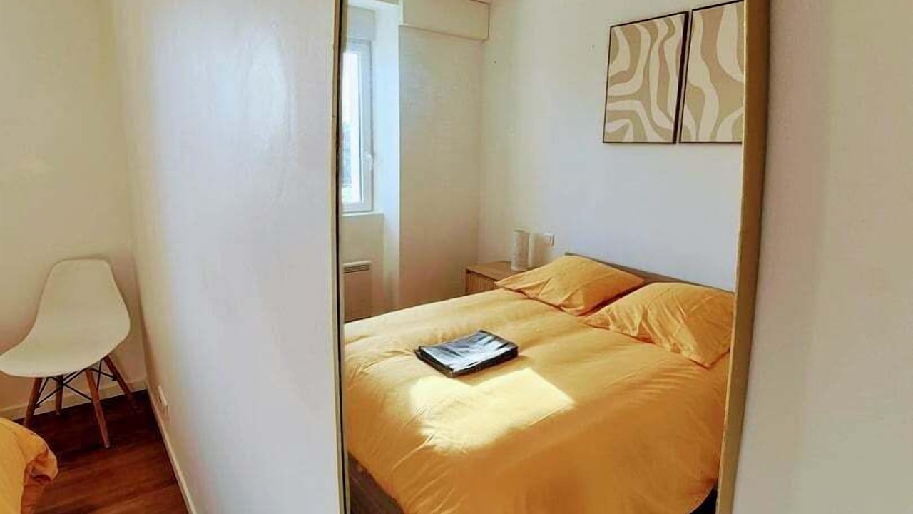 Photo of Bedroom in Saint-Amand-sur-Sevre
