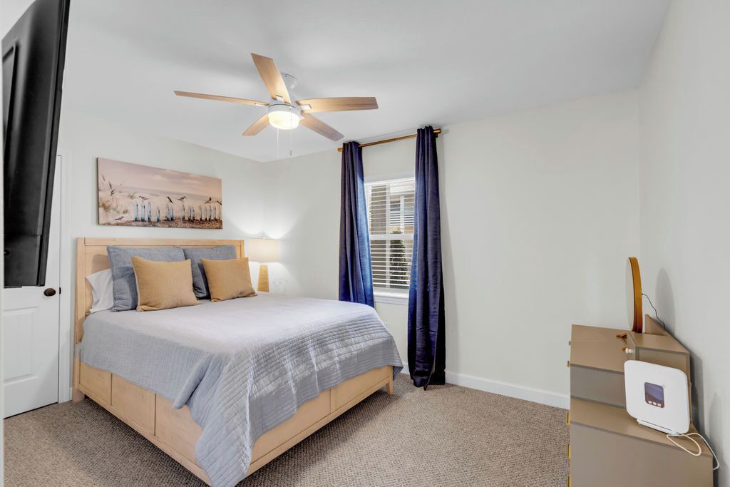 Photo of Bedroom in Biloxi