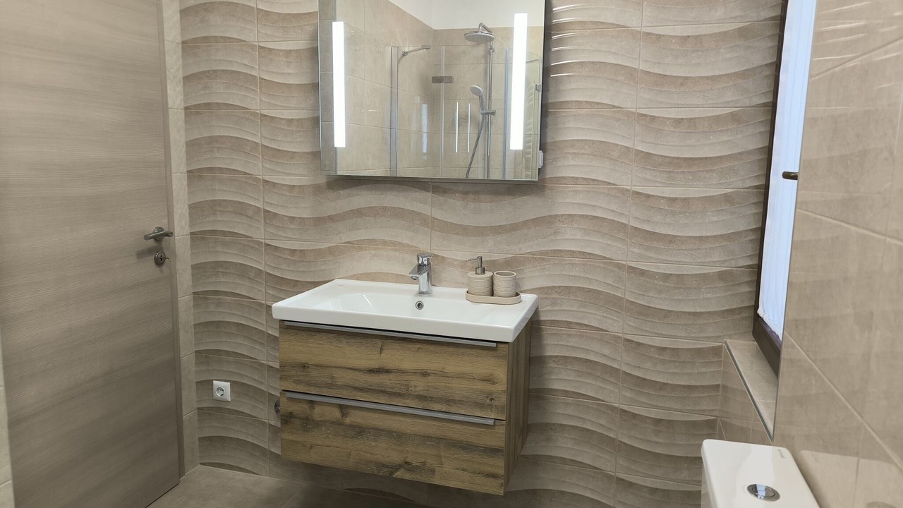 Photo of Bathroom in Skatari