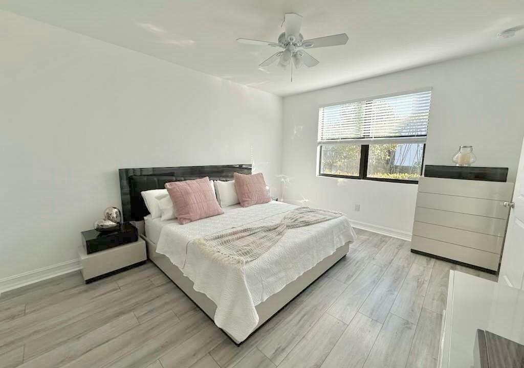 Photo of Bedroom in Naples