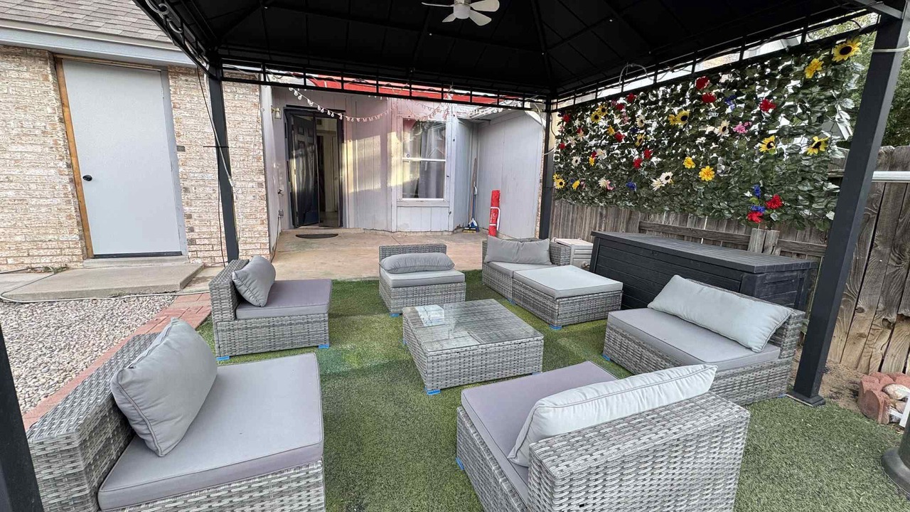 Photo of Patio Balcony in Taylor Ranch