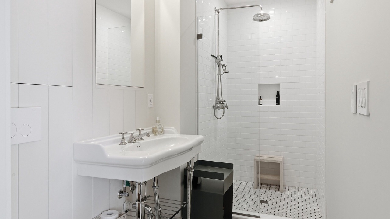 Photo of Bathroom in Old Chatham